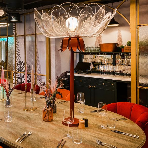 Can Acrylic Light Fixtures Really Be Luxe?