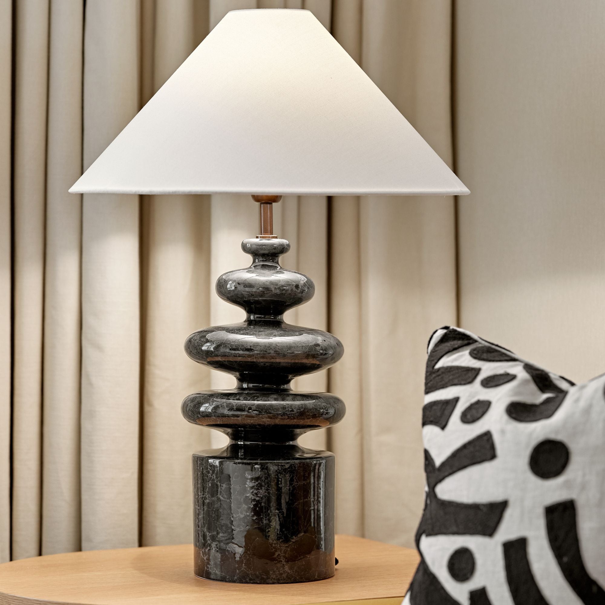 Mareto Table Lamp