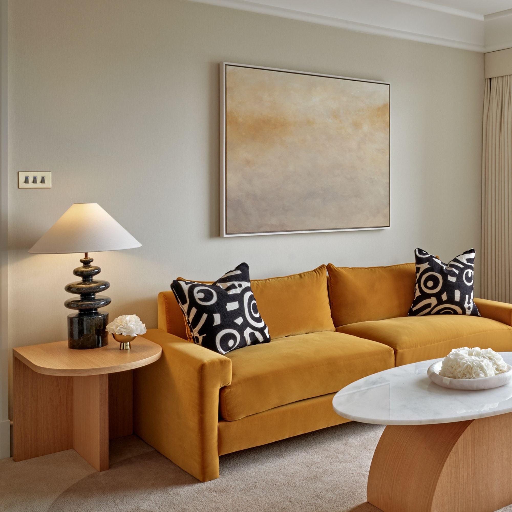 Mareto Table Lamp
