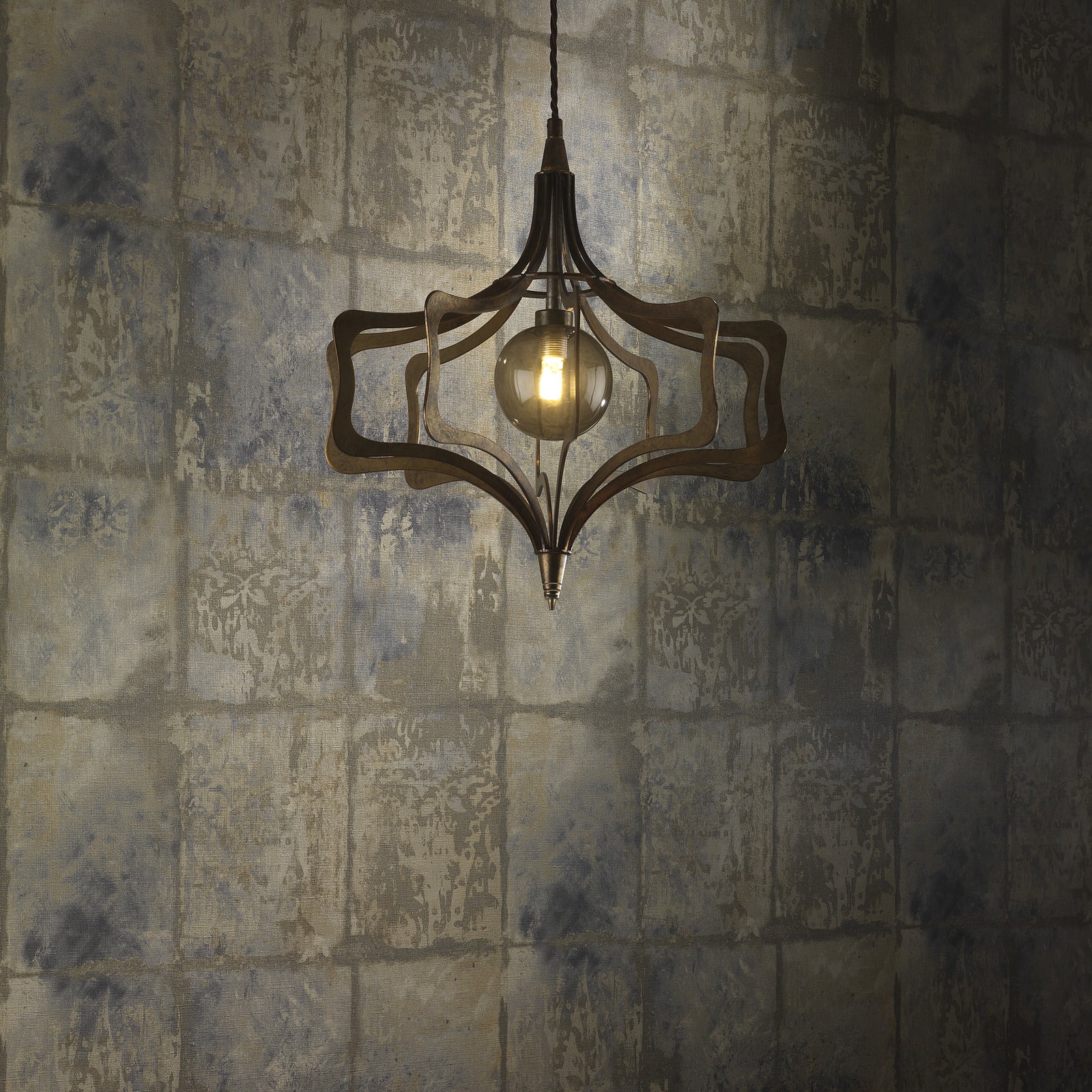 Aurelia Pendant