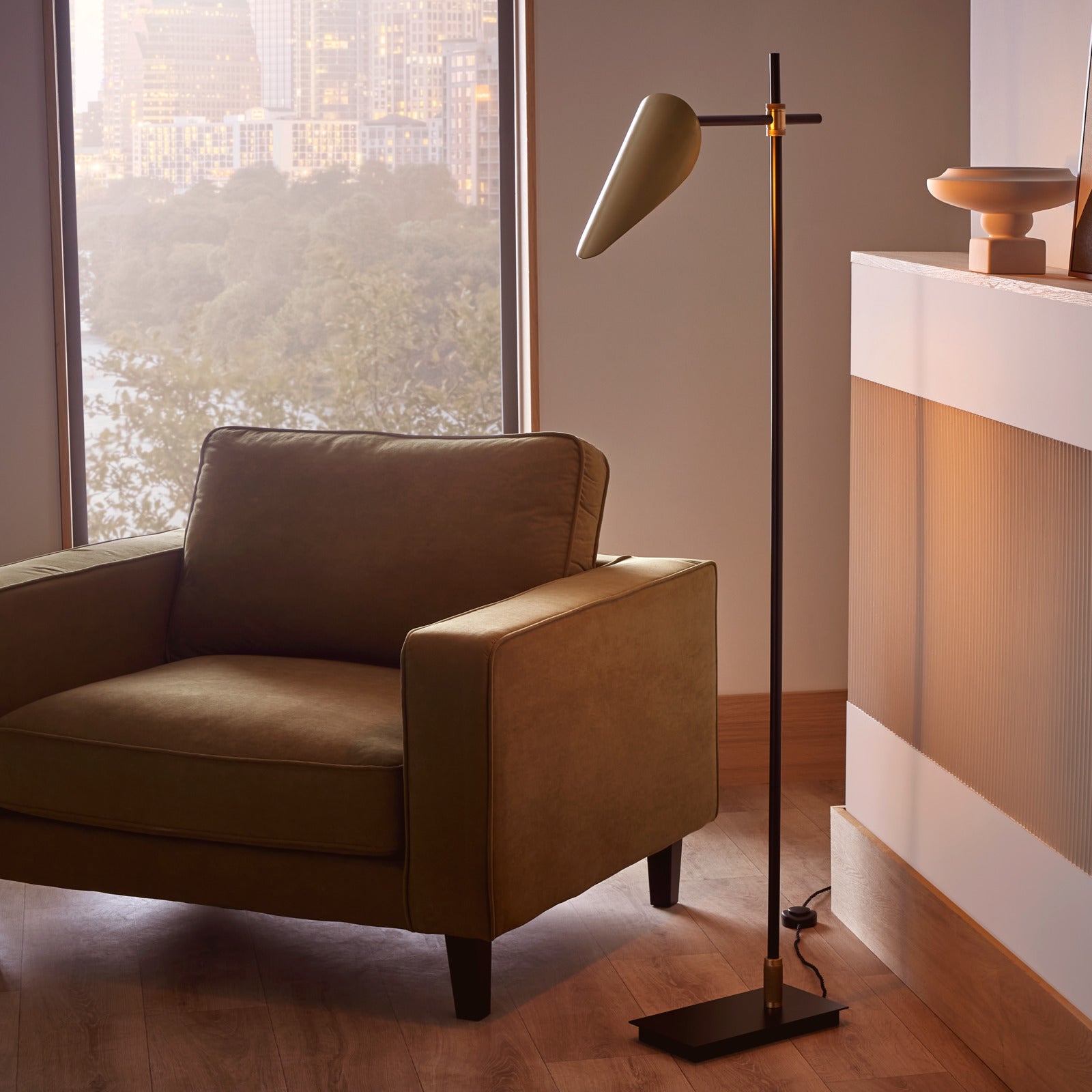 Axl Floor Lamp