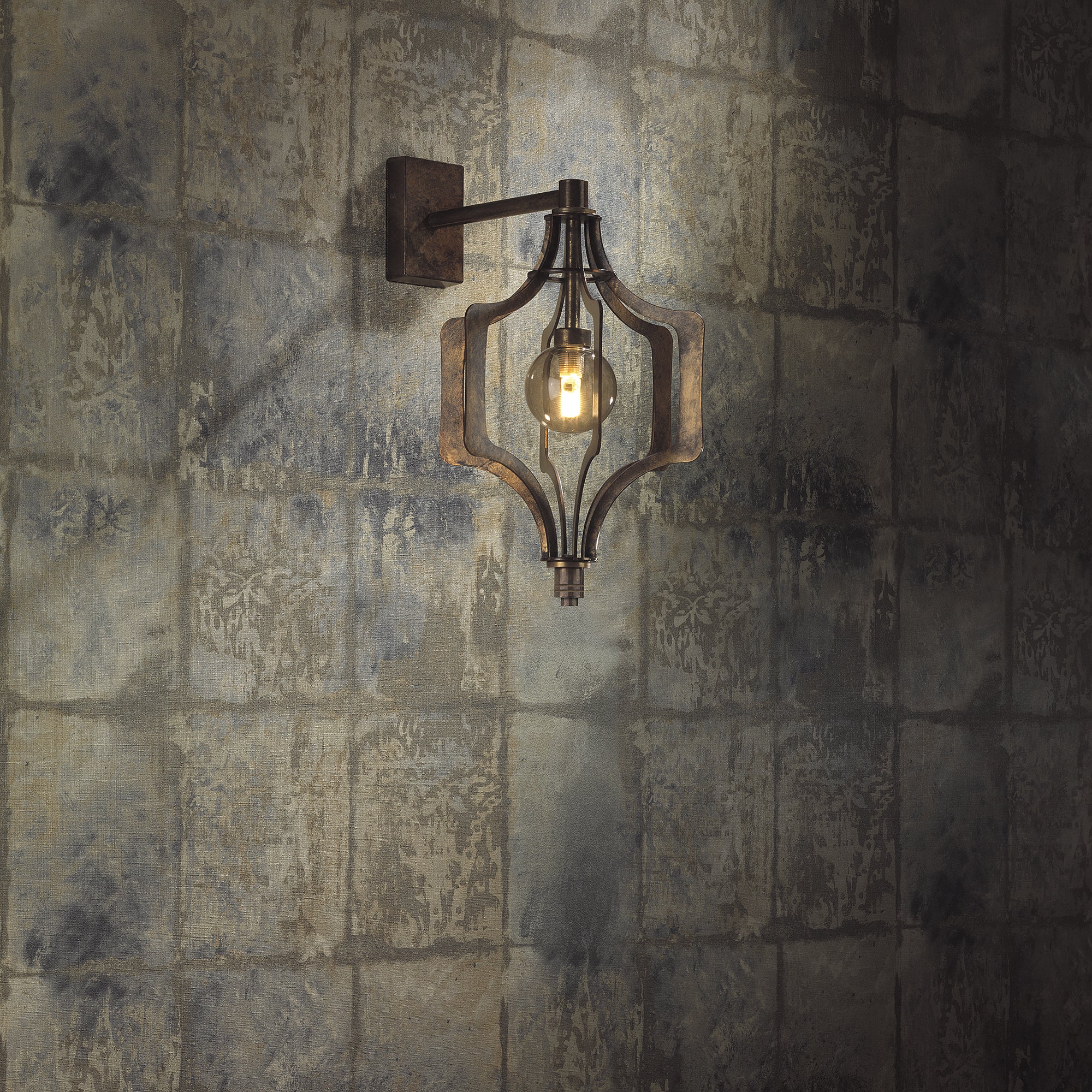 Aurelia Wall Light