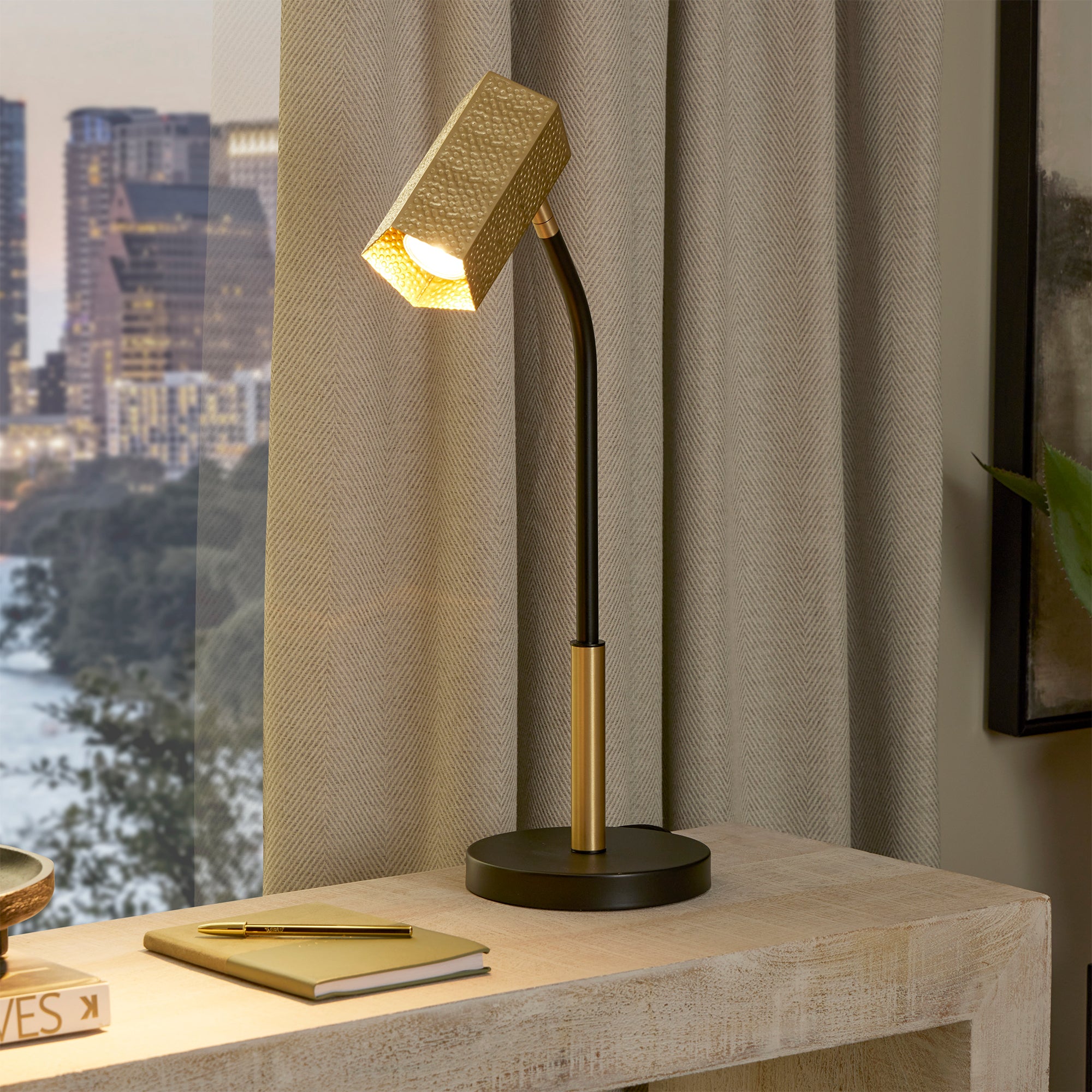 Cairo Table Lamp