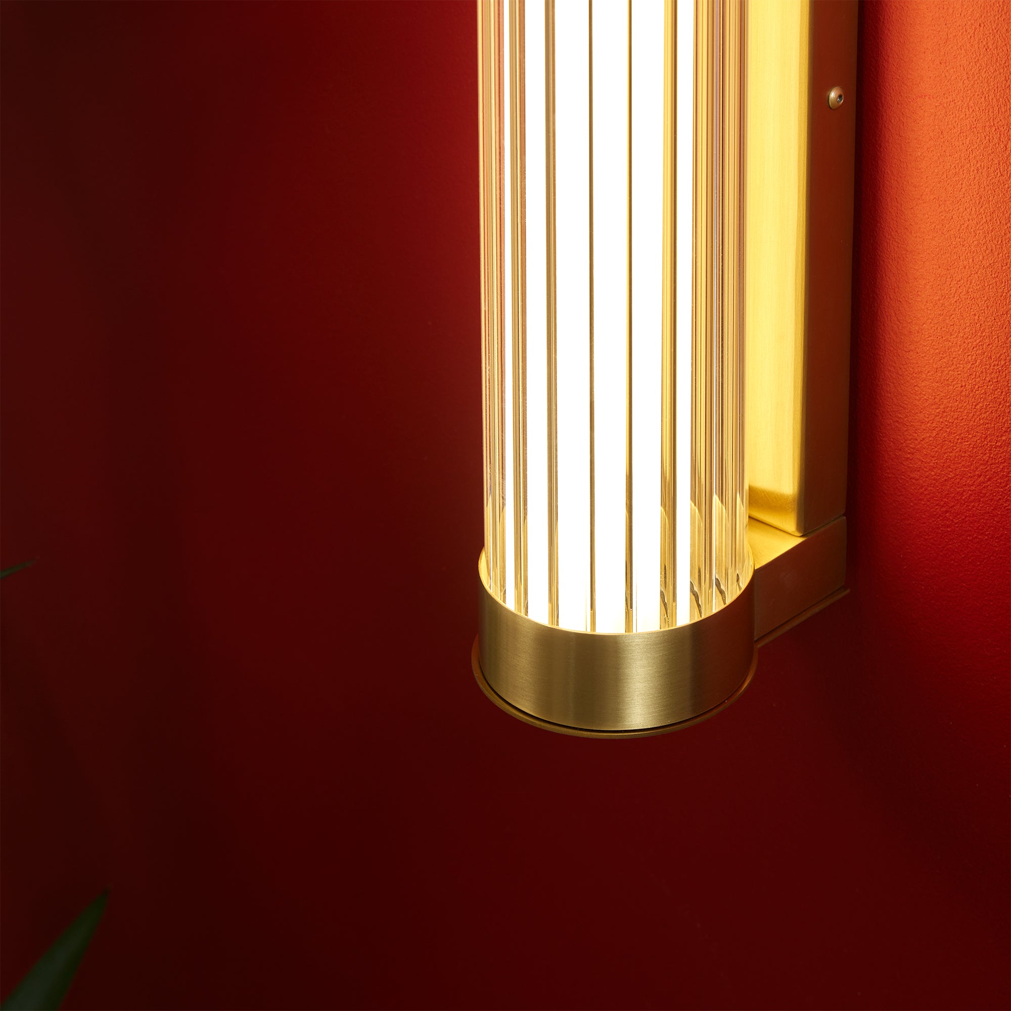 Clarity Wall Light Medium