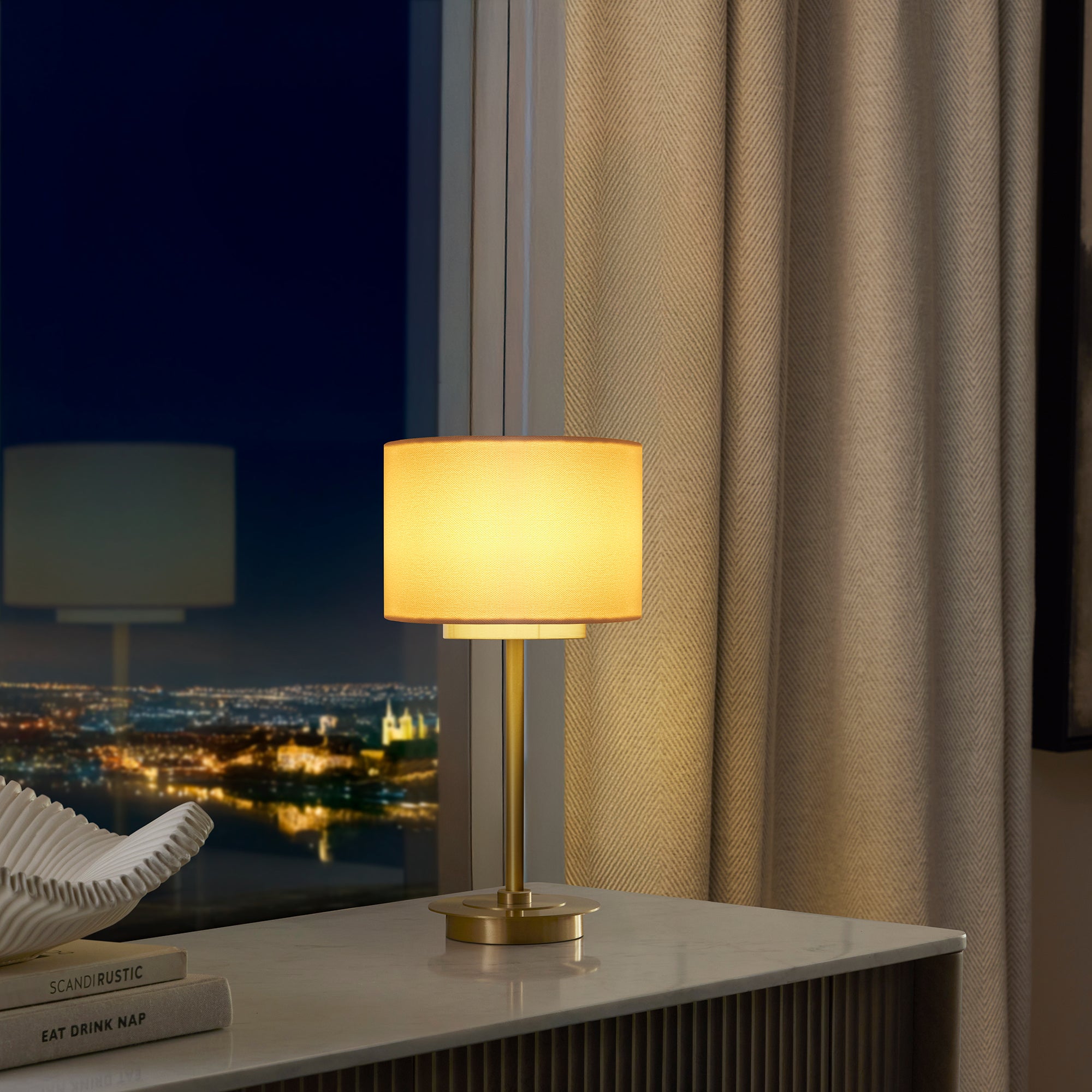 Cumberbatch Rechargeable Table Lamp
