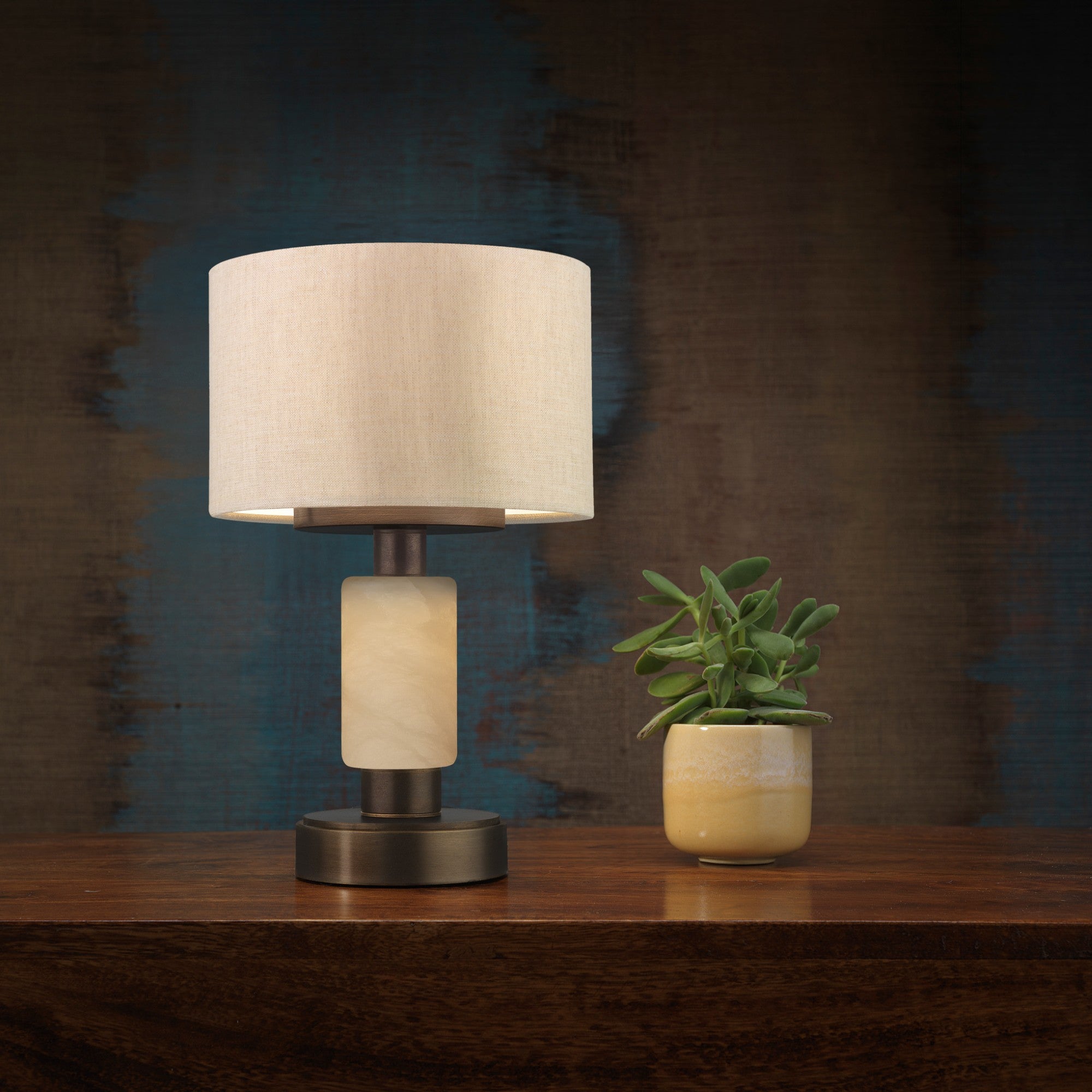 Dysart Rechargeable Table Lamp