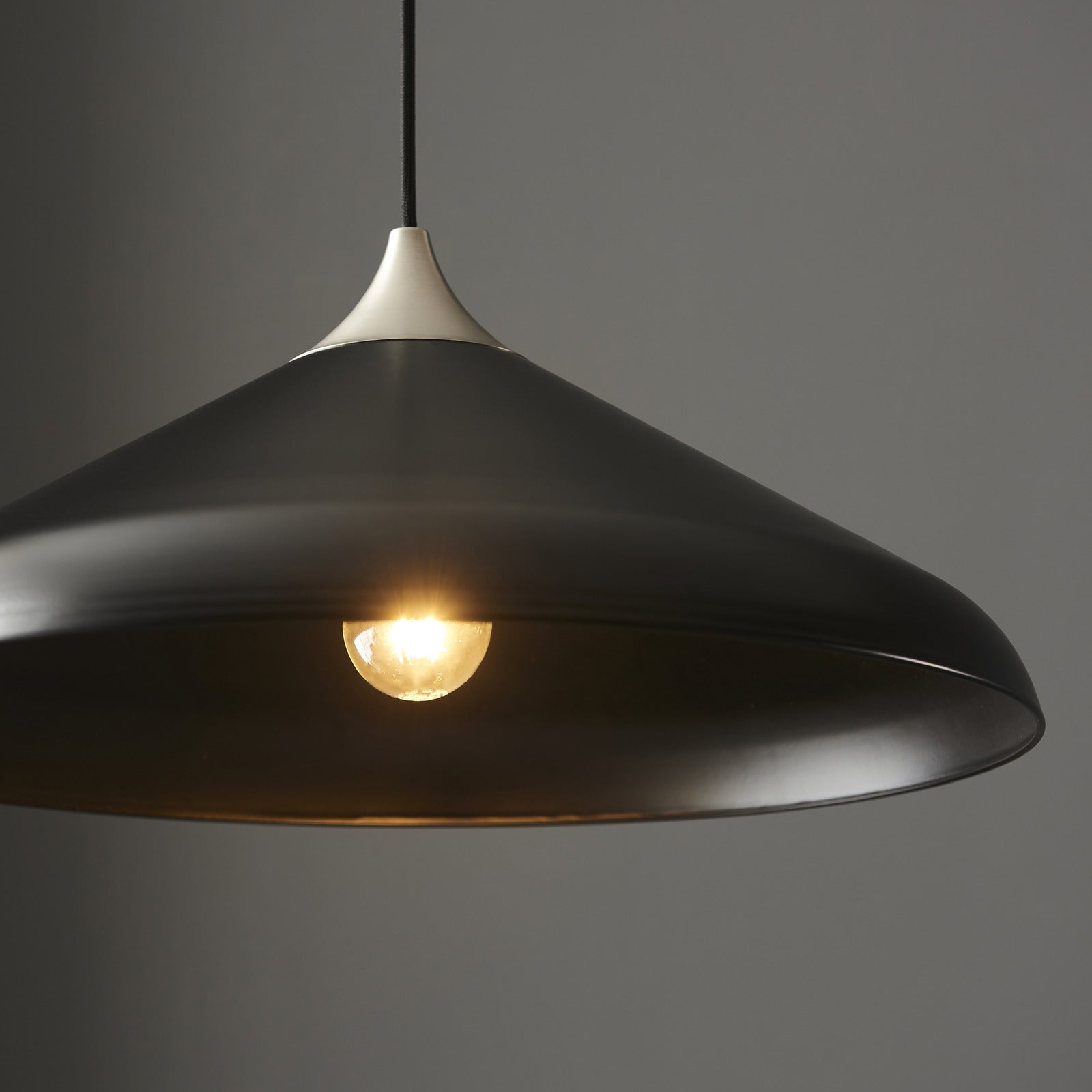 Glio Pendant