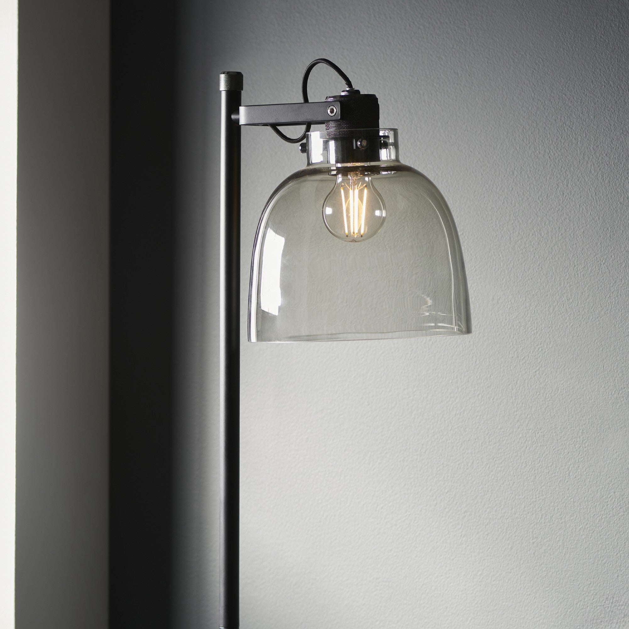 Metro Floor Lamp