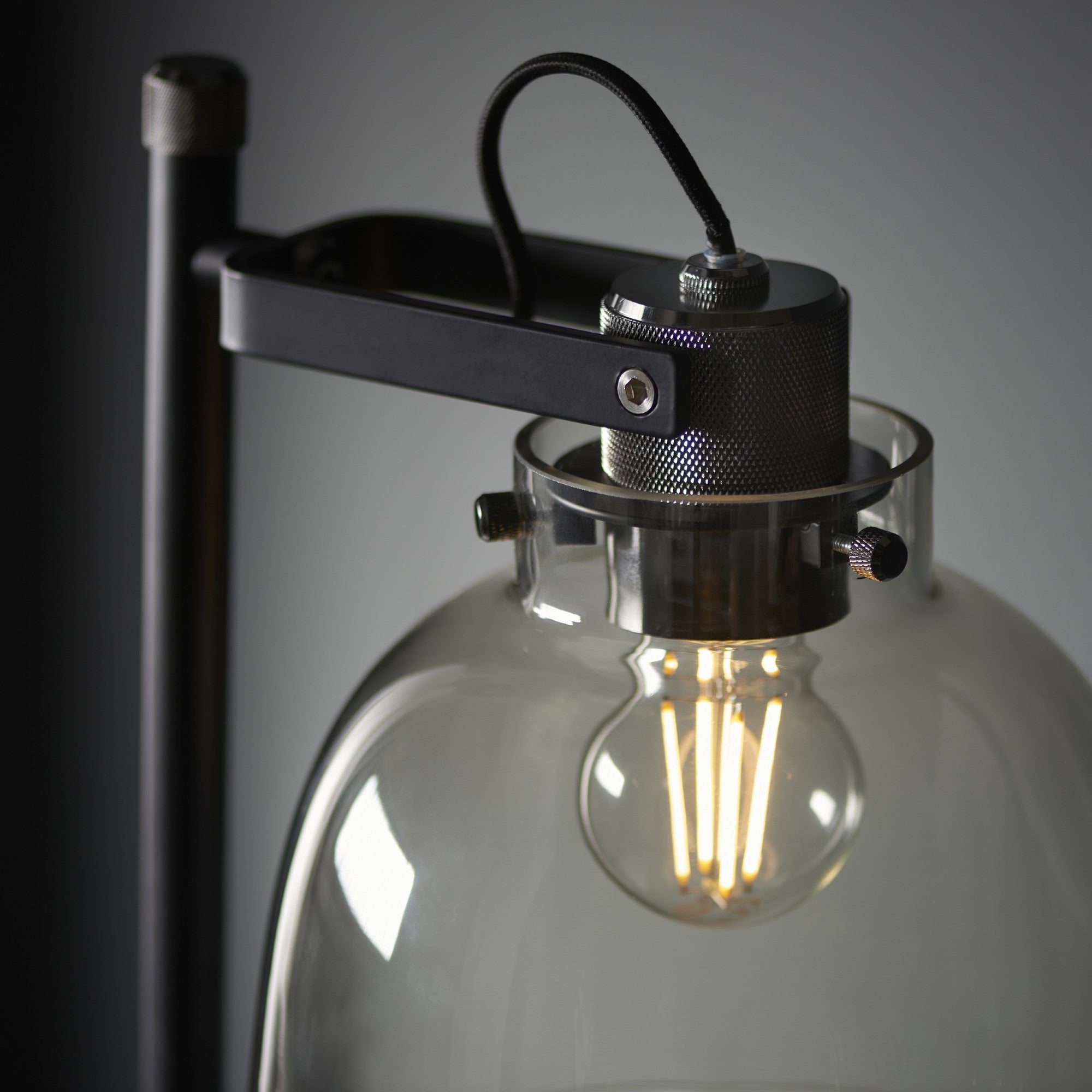 Metro Floor Lamp