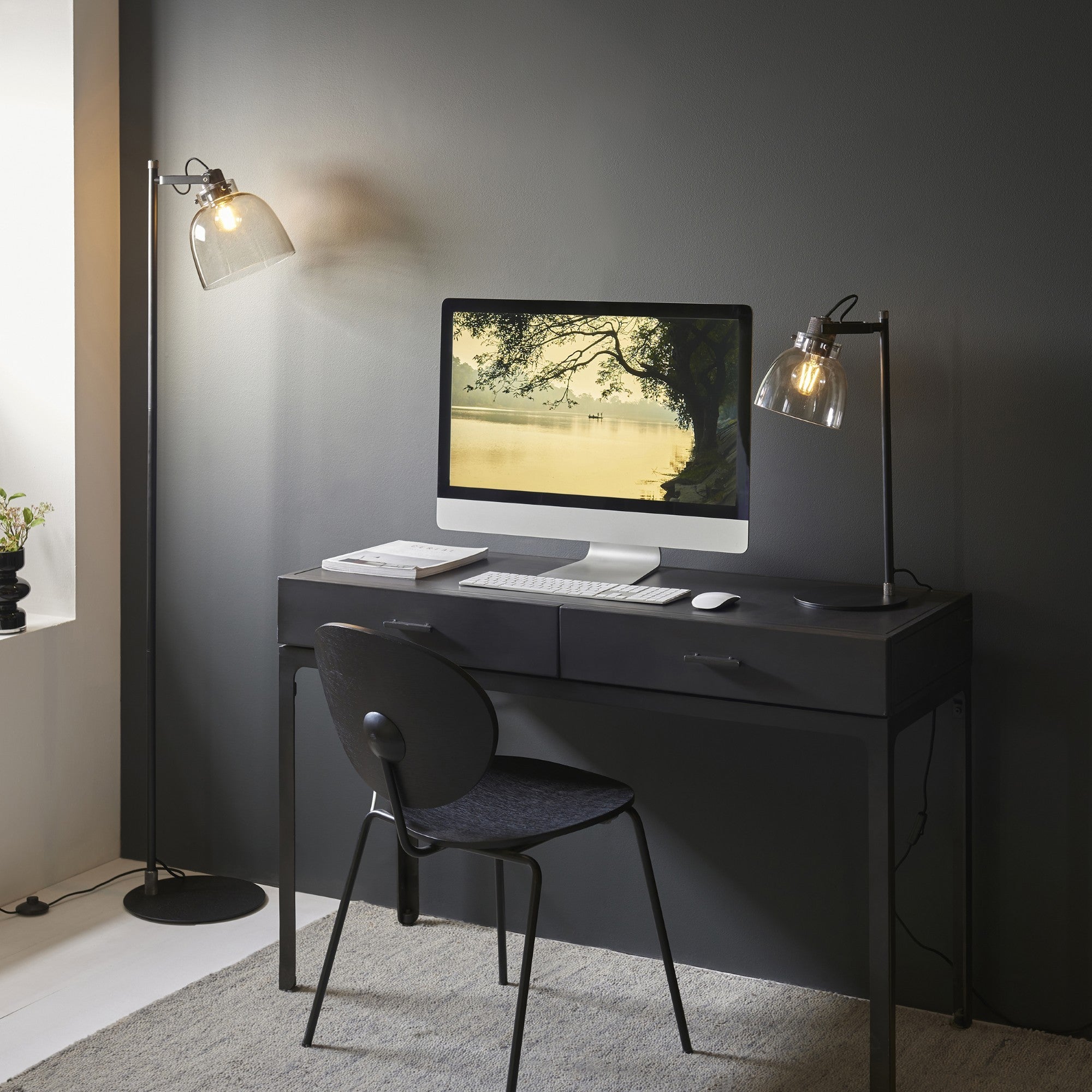 Metro Table Lamp