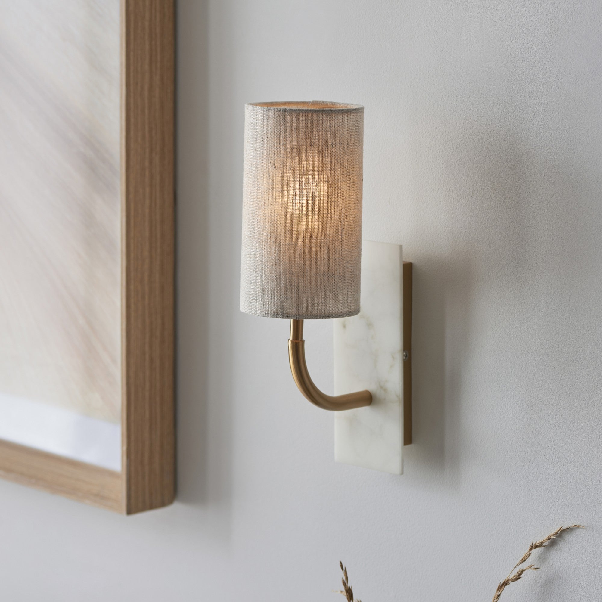 Mira Curved Wall Light