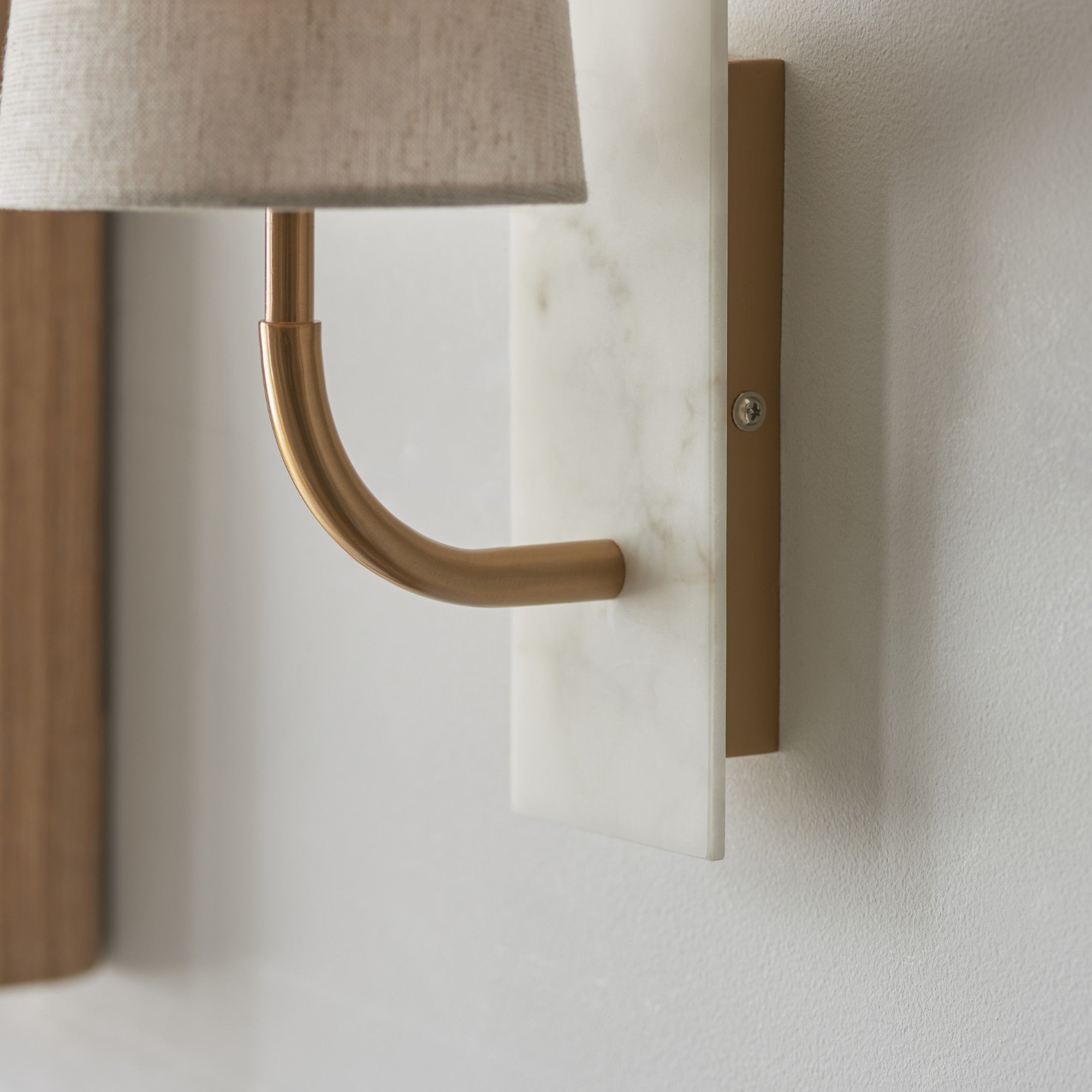 Mira Curved Wall Light
