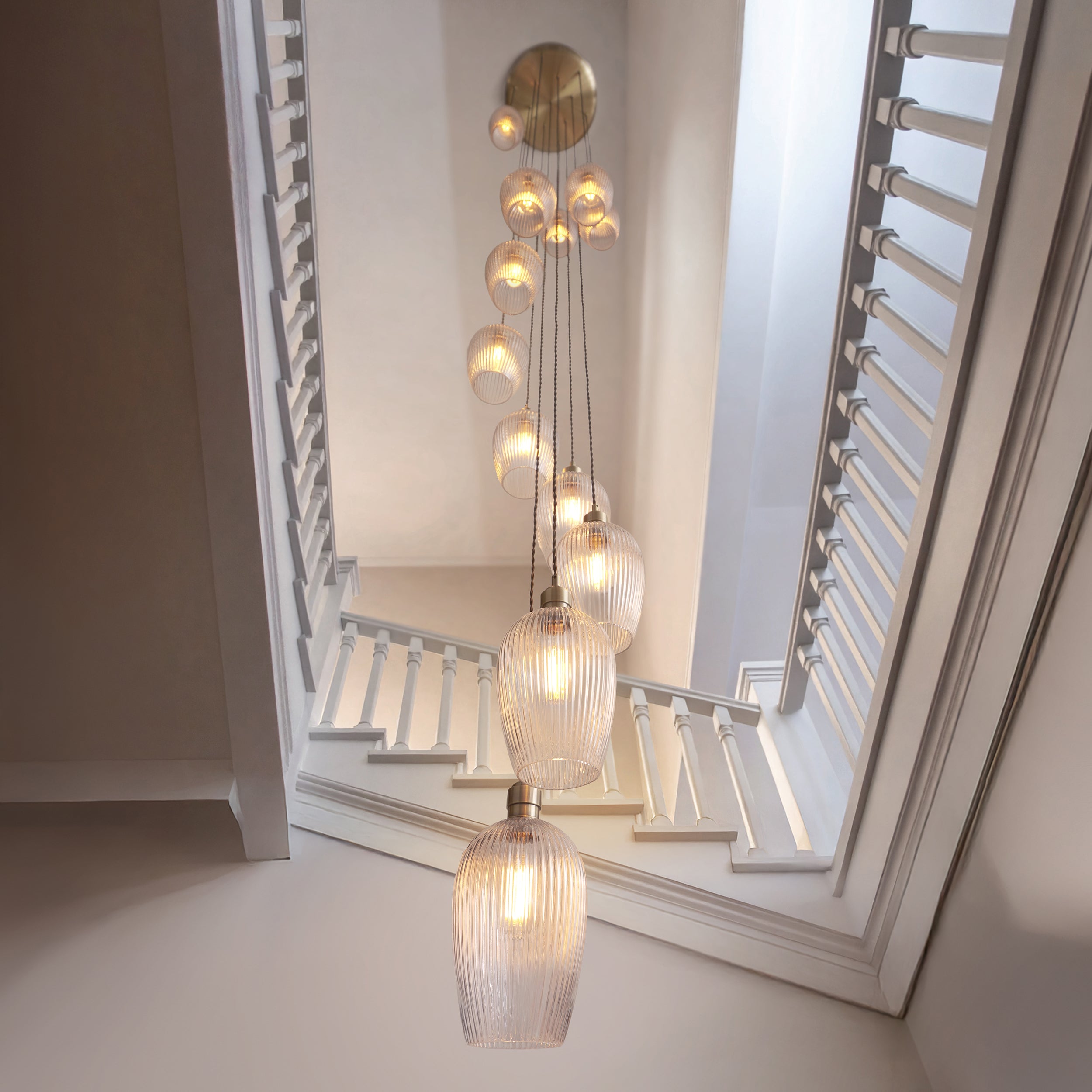Olympia Ribbed 13-light Chandelier