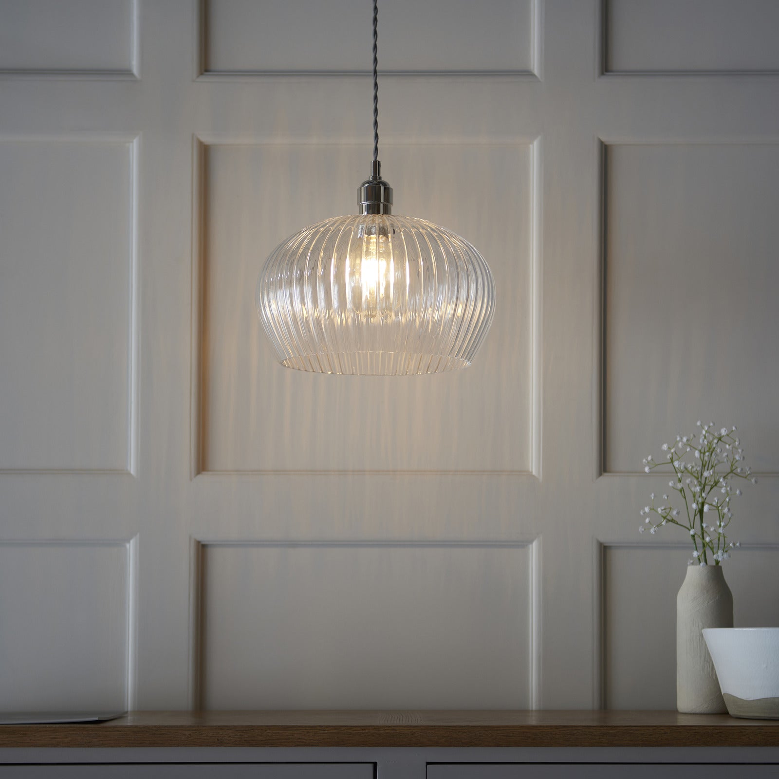 Olympia Ribbed Pendant Medium