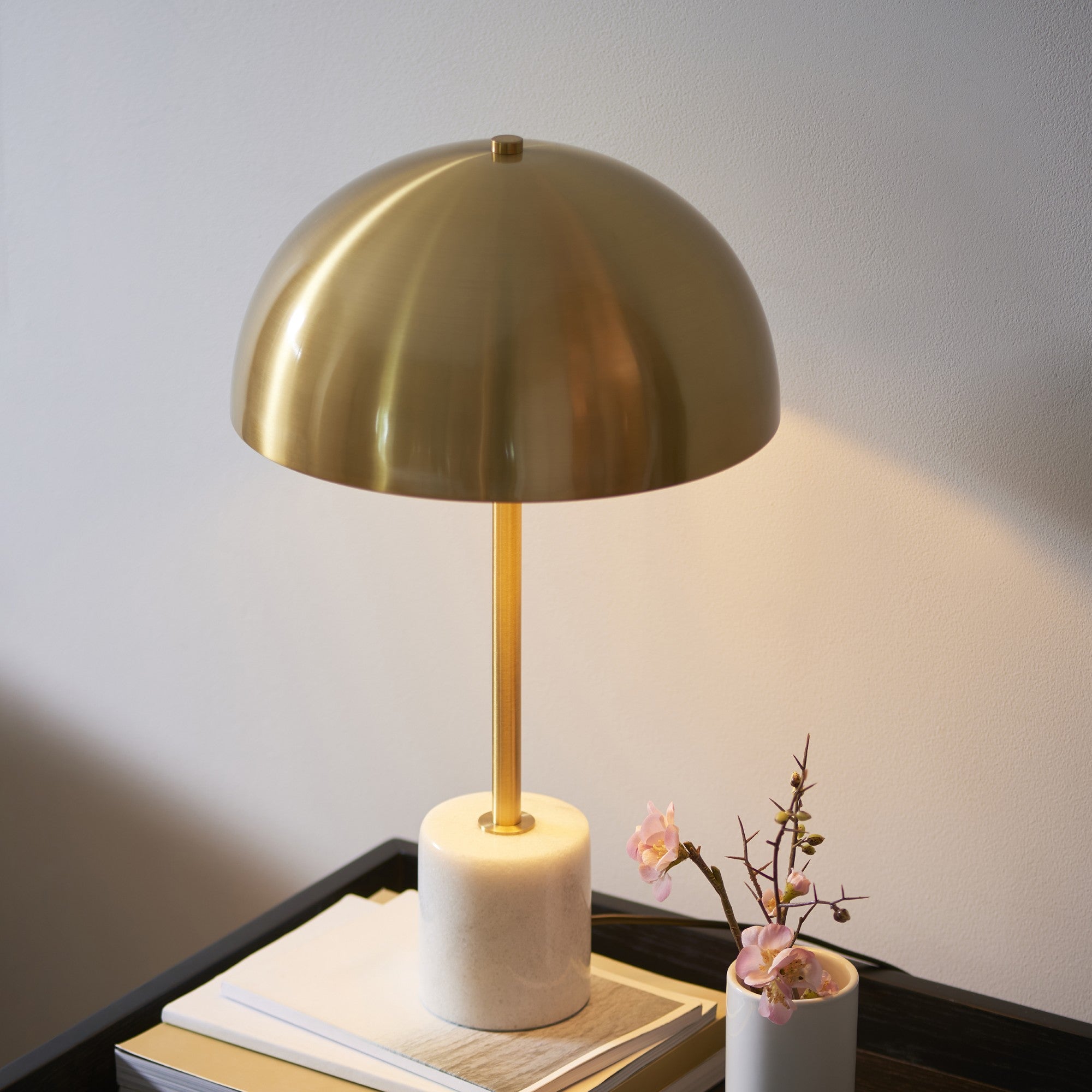 Palais Dome Table Lamp