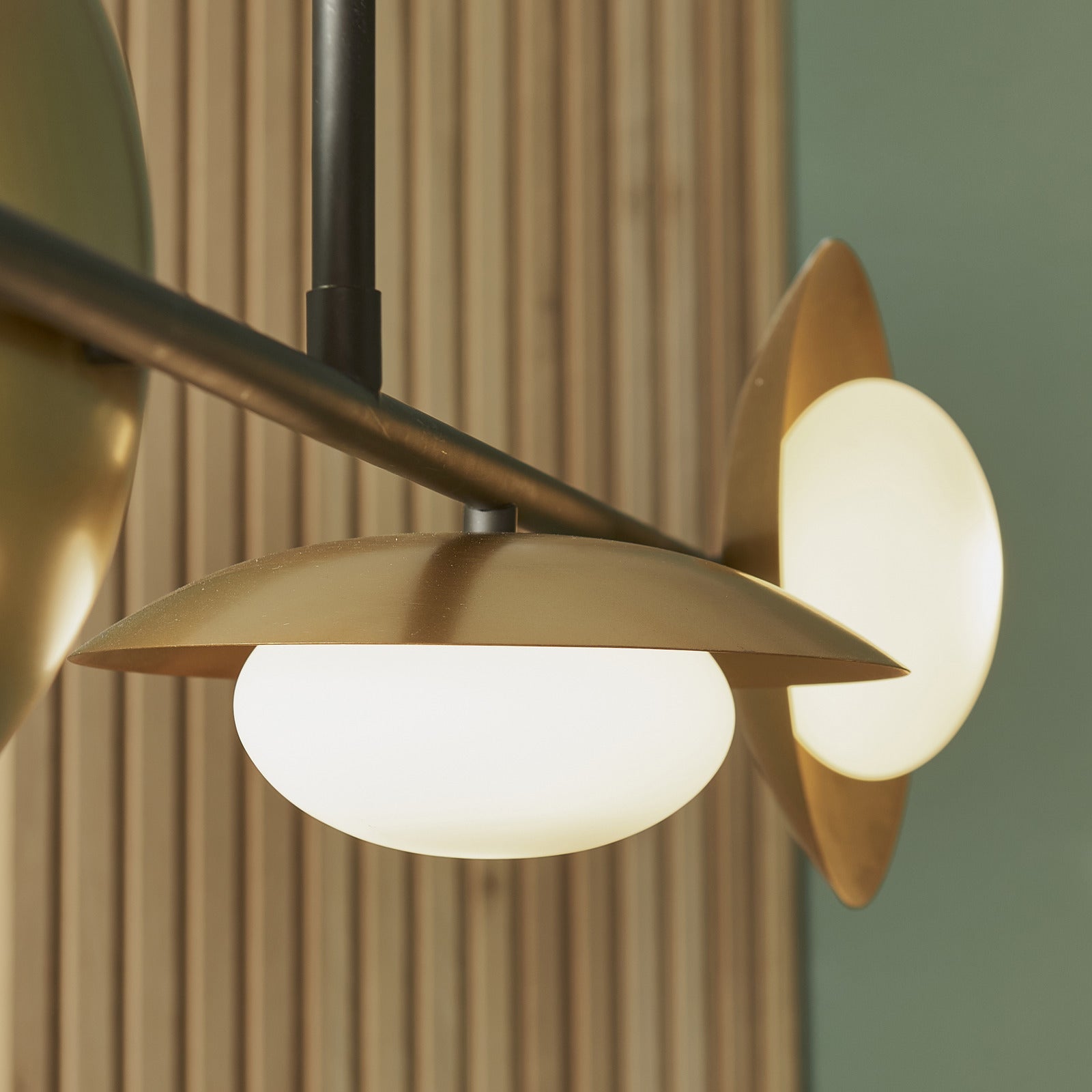 Saturn 4-light Pendant