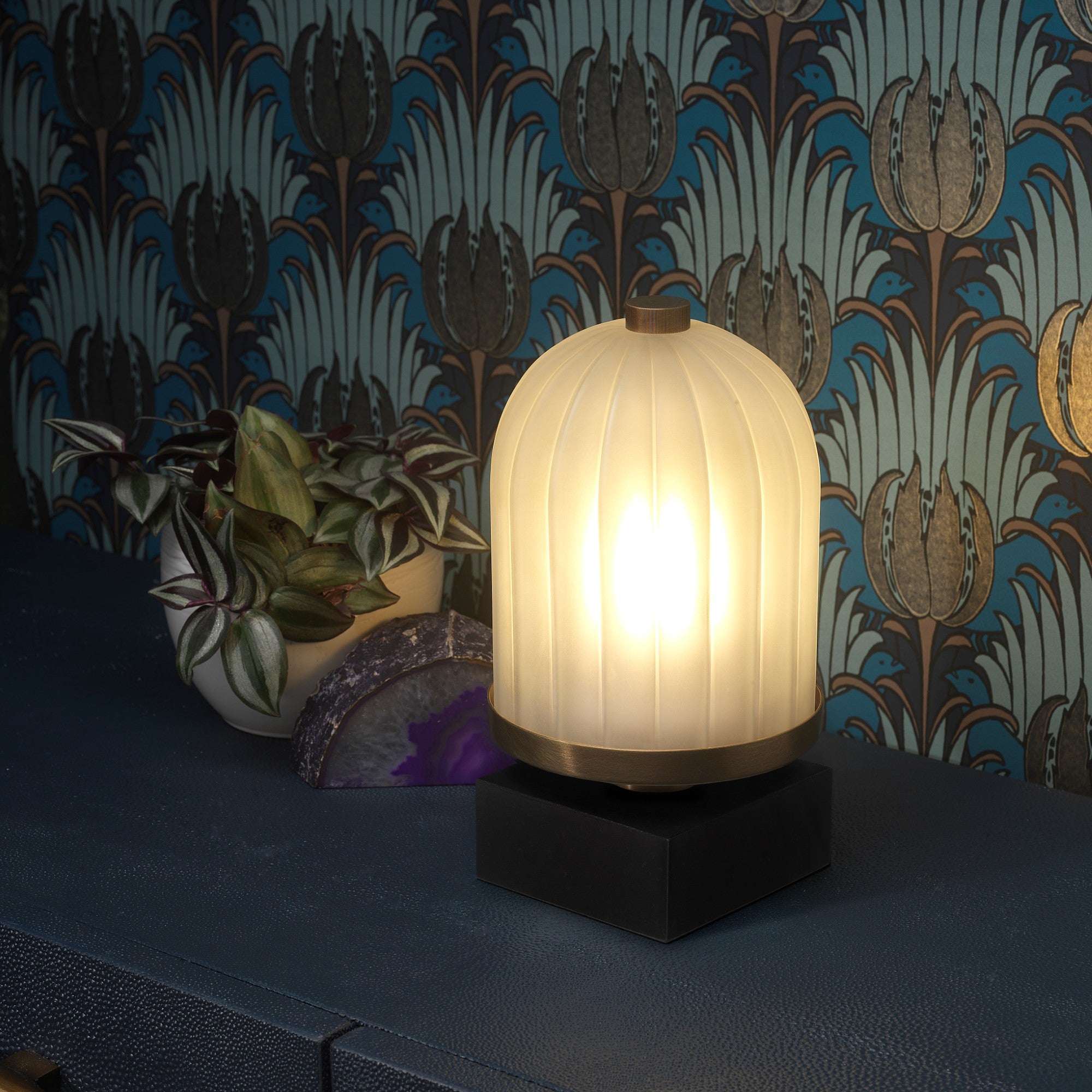 Hewell Rechargeable Table Lamp
