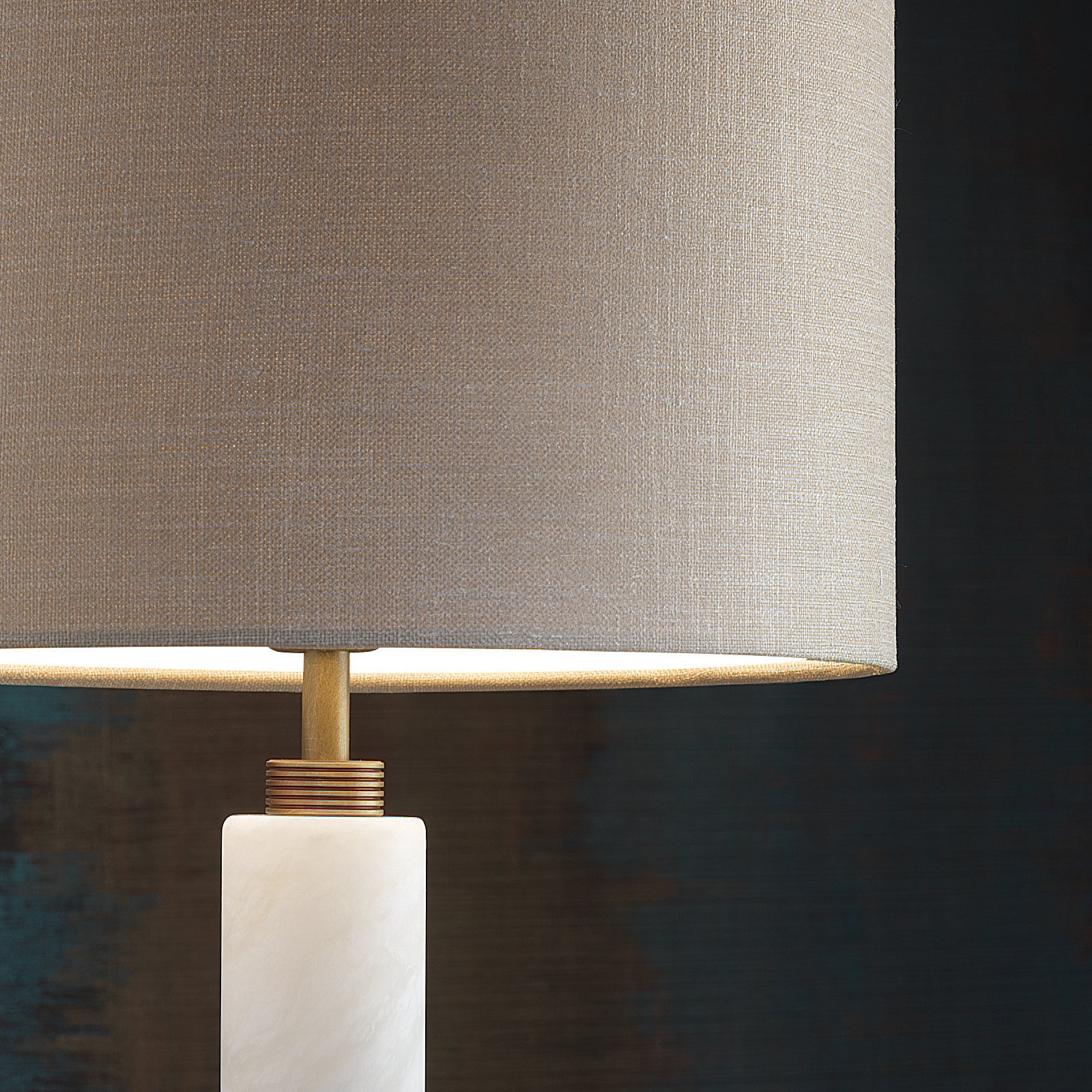 Mora Table Lamp Medium