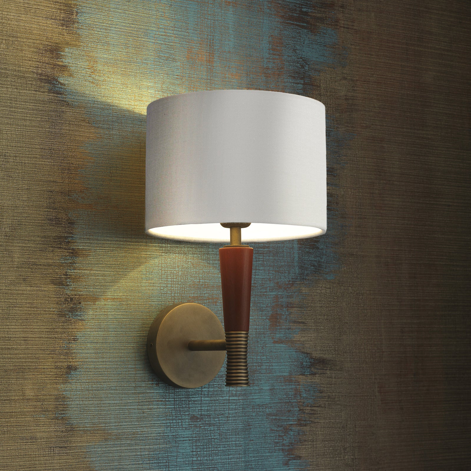 Nola Wall Light