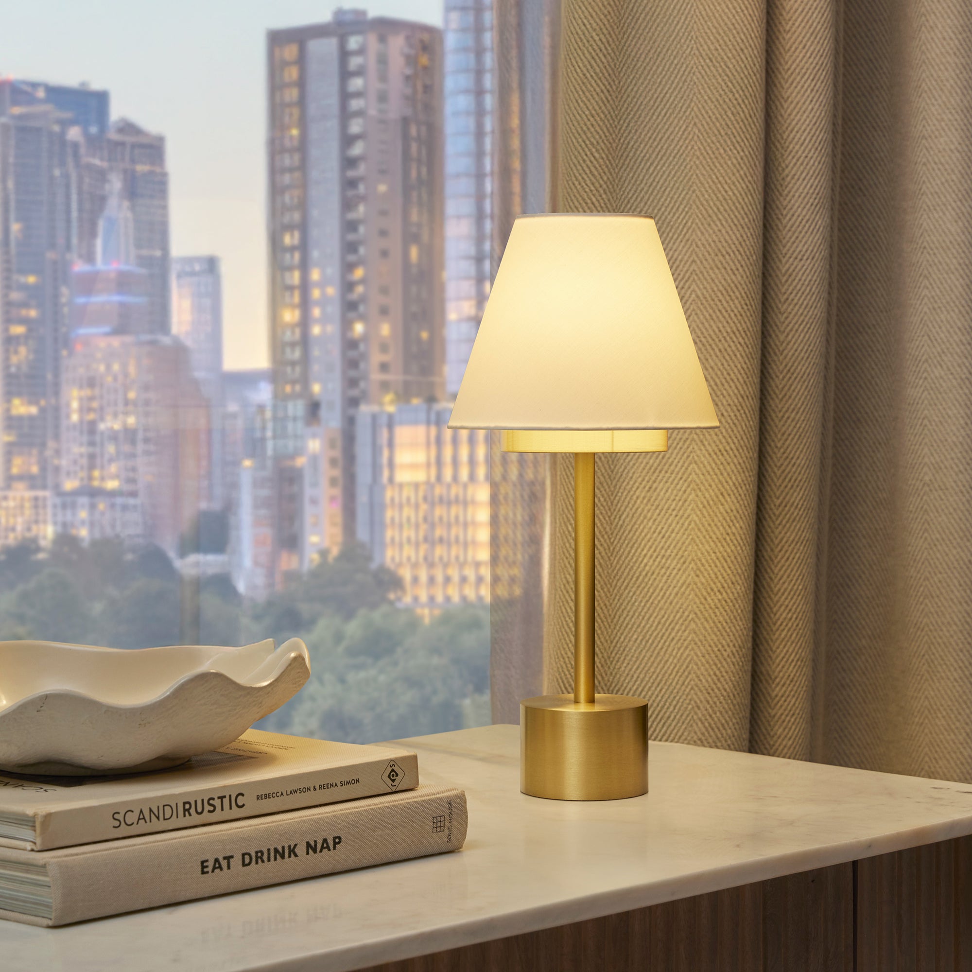 Olive Rechargeable Table Lamp