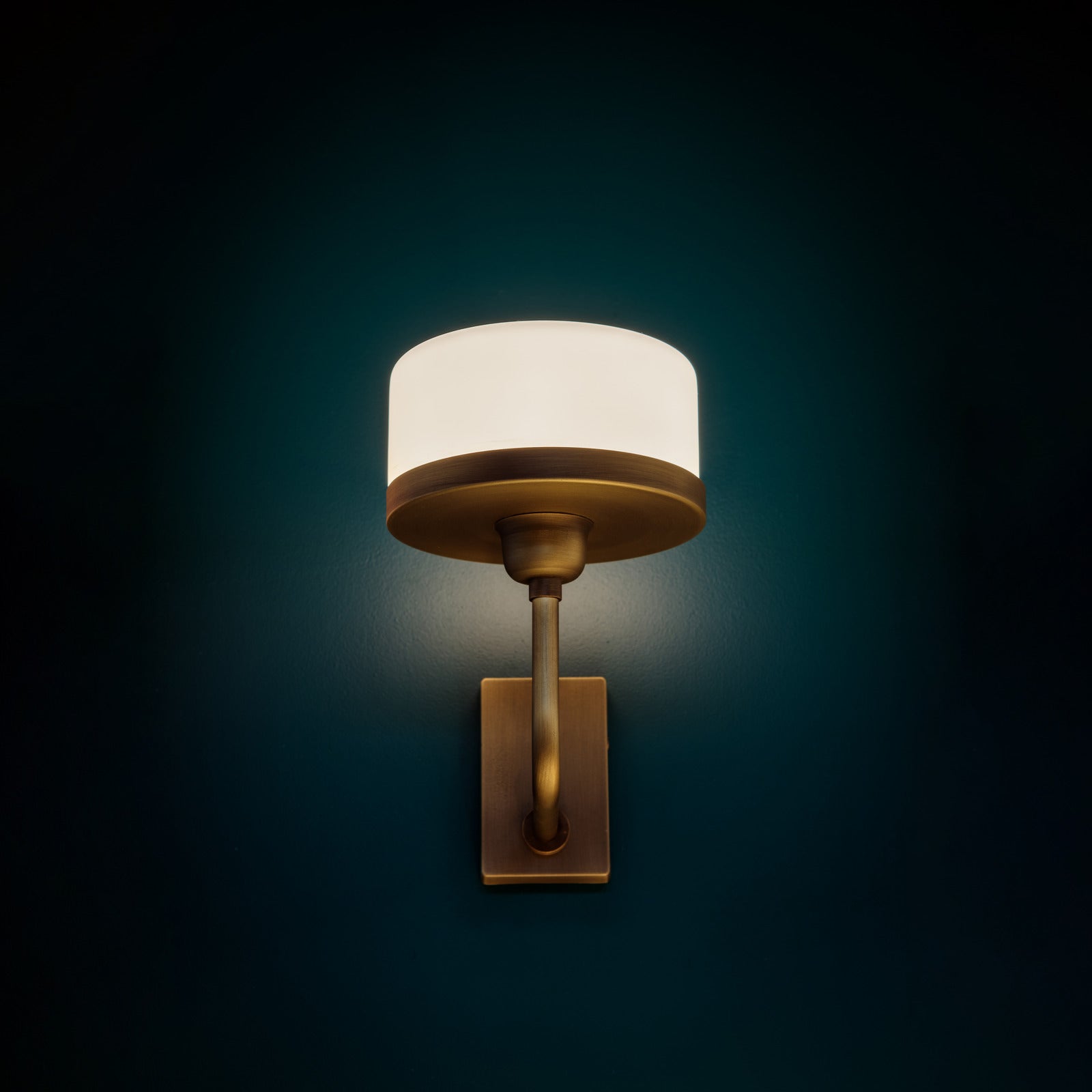 Rothley Wall Light