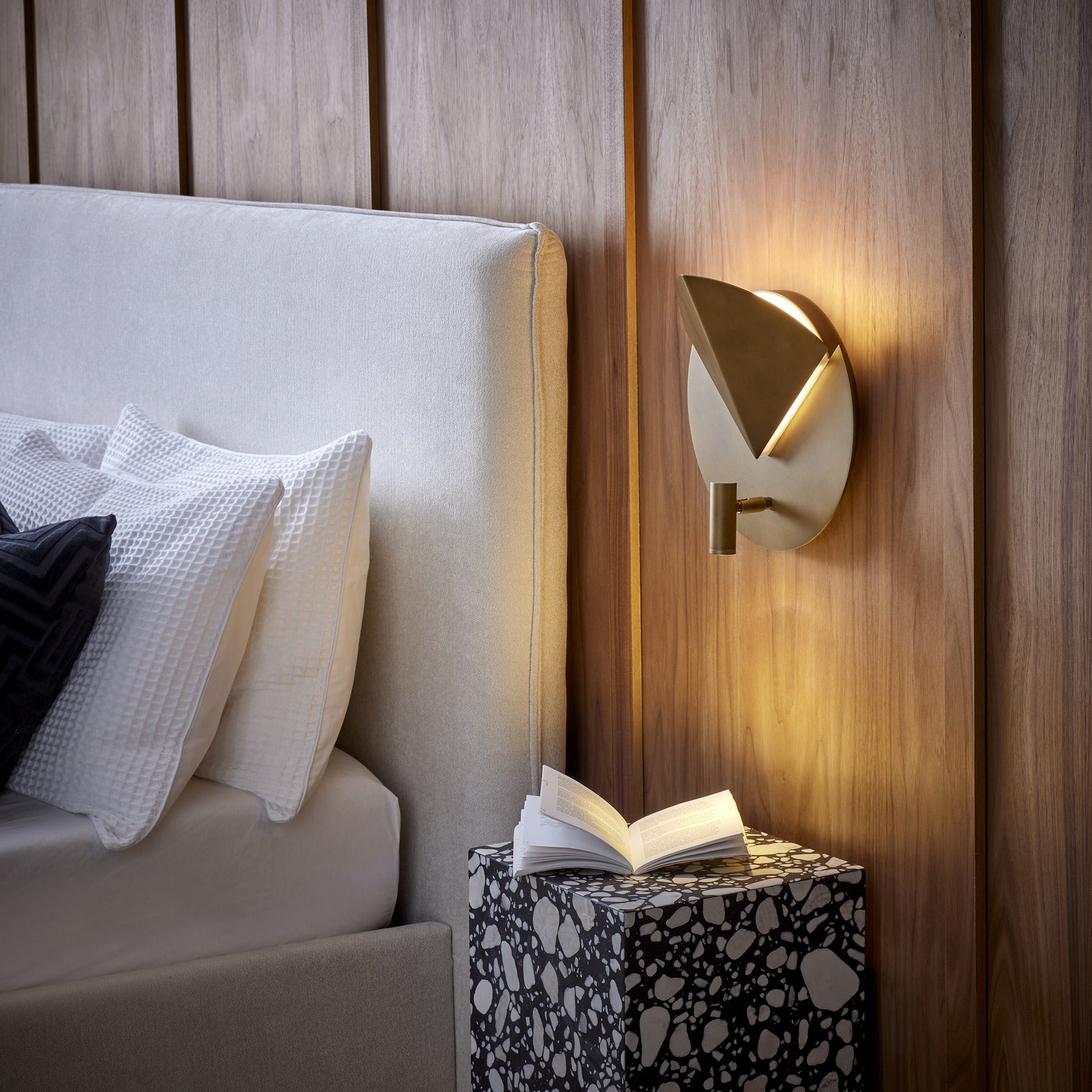 Sydney Reading Wall Light