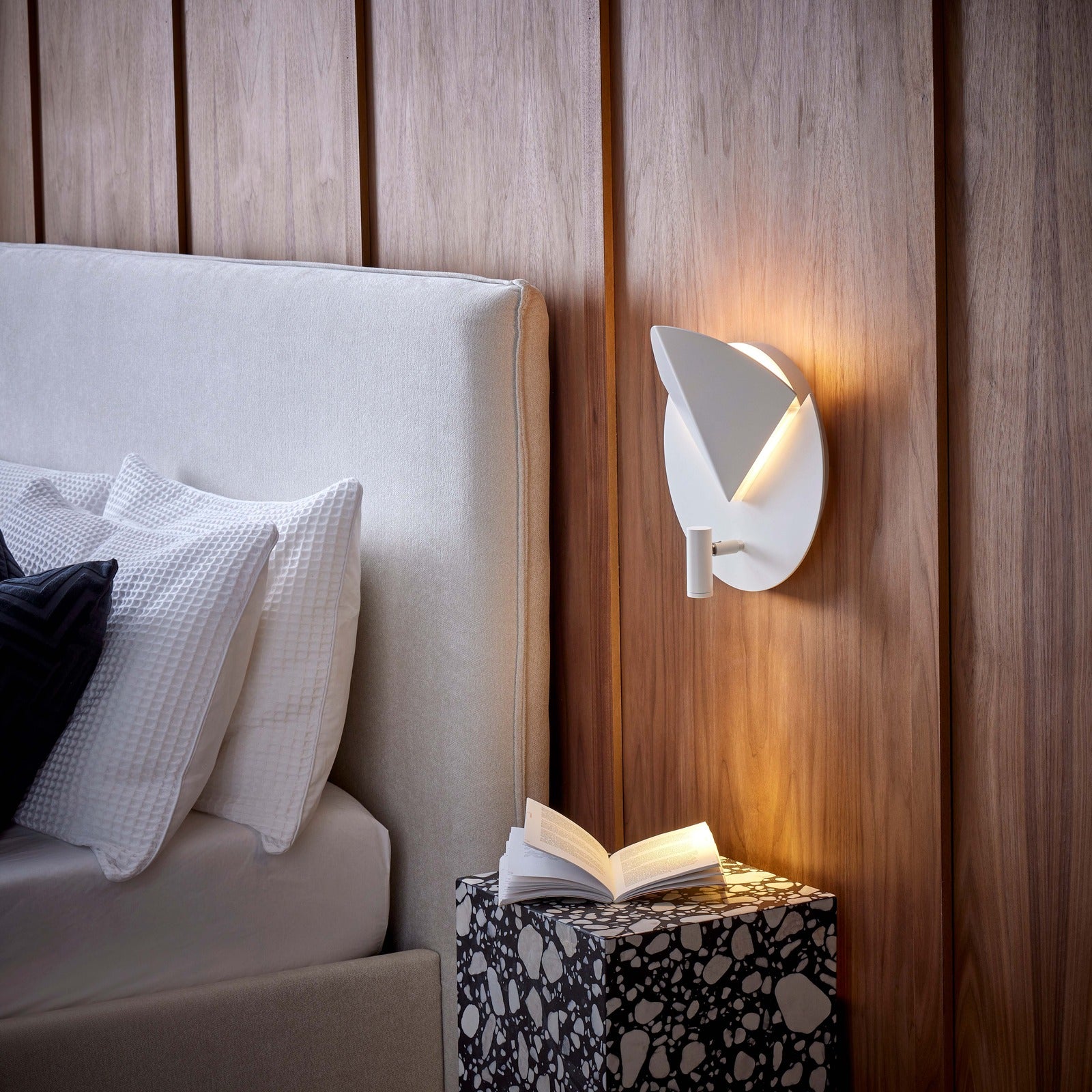 Sydney Reading Wall Light