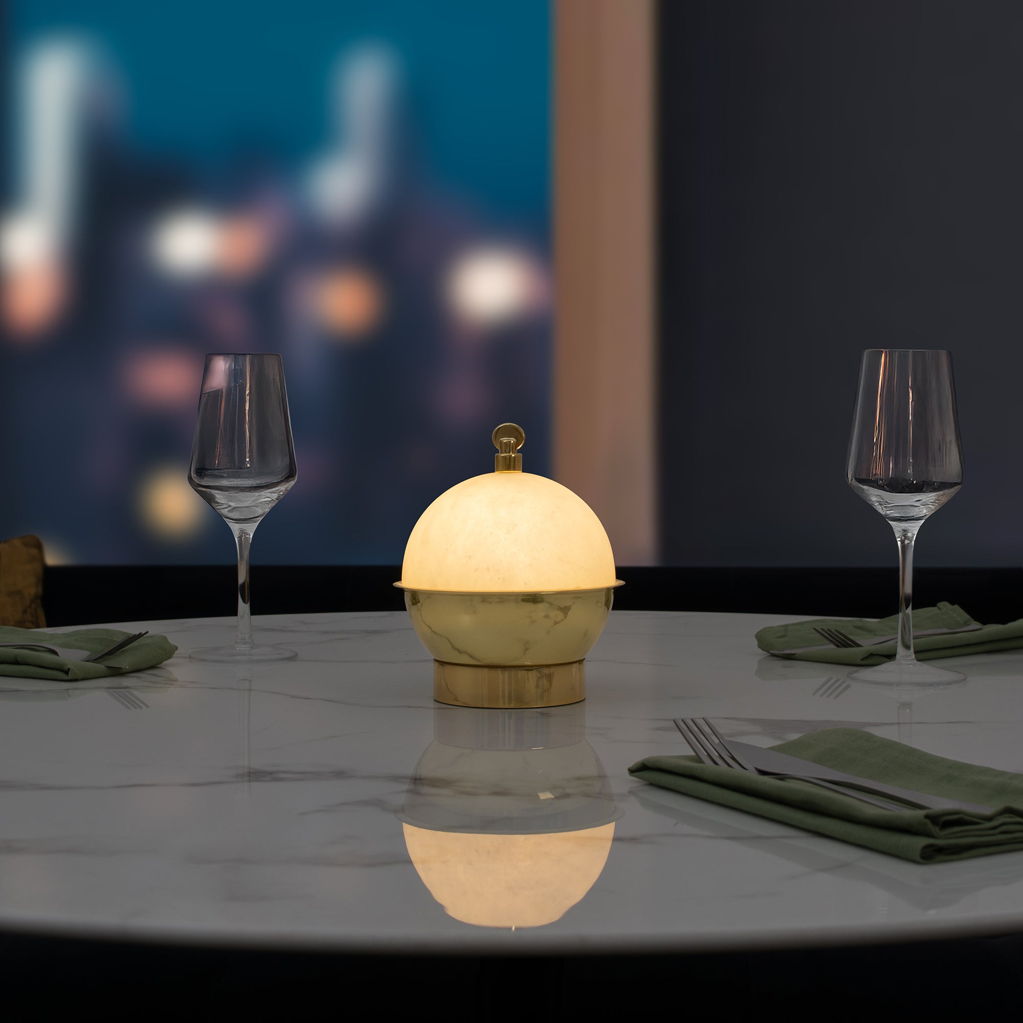 Windsor Rechargeable Table Lamp