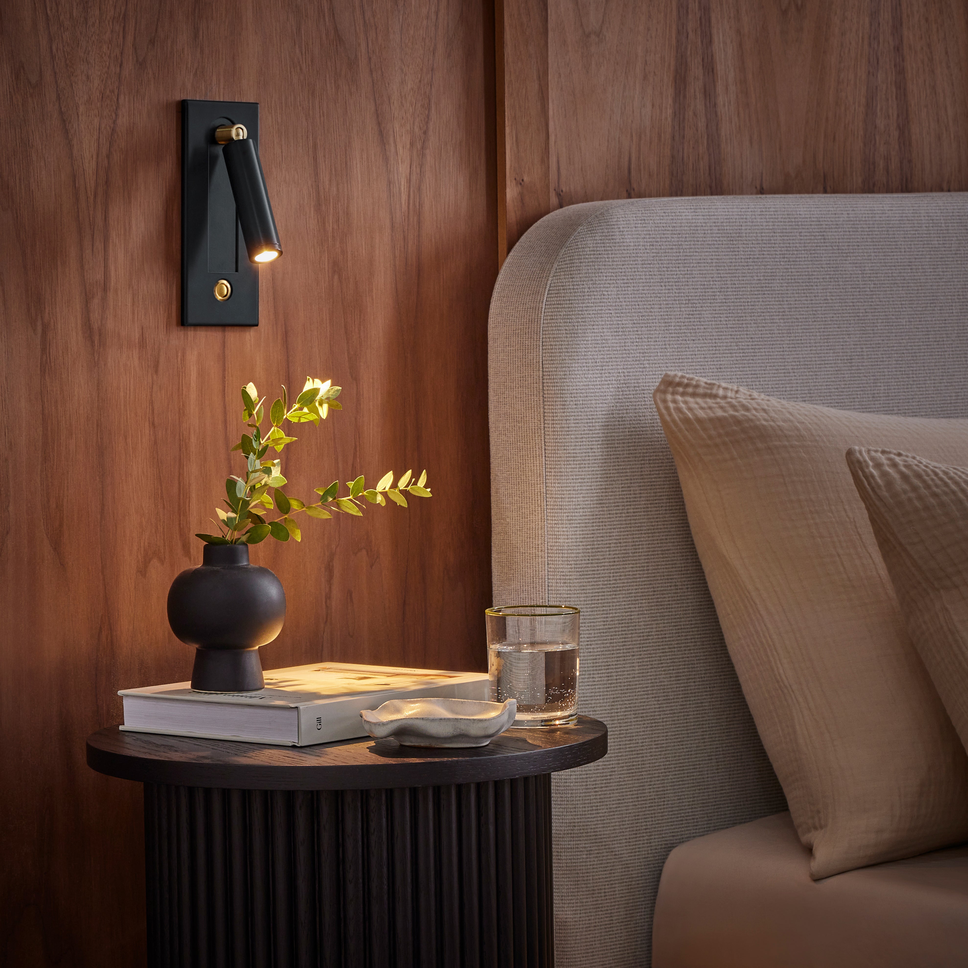 Lina Bedside Reading Light