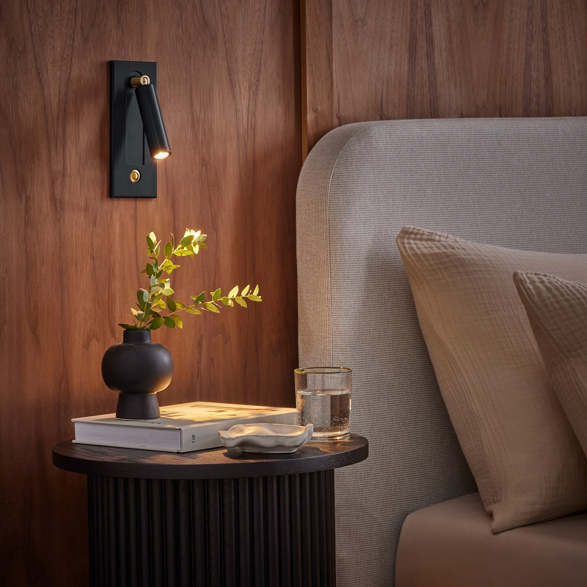 Lina Bedside Reading Light