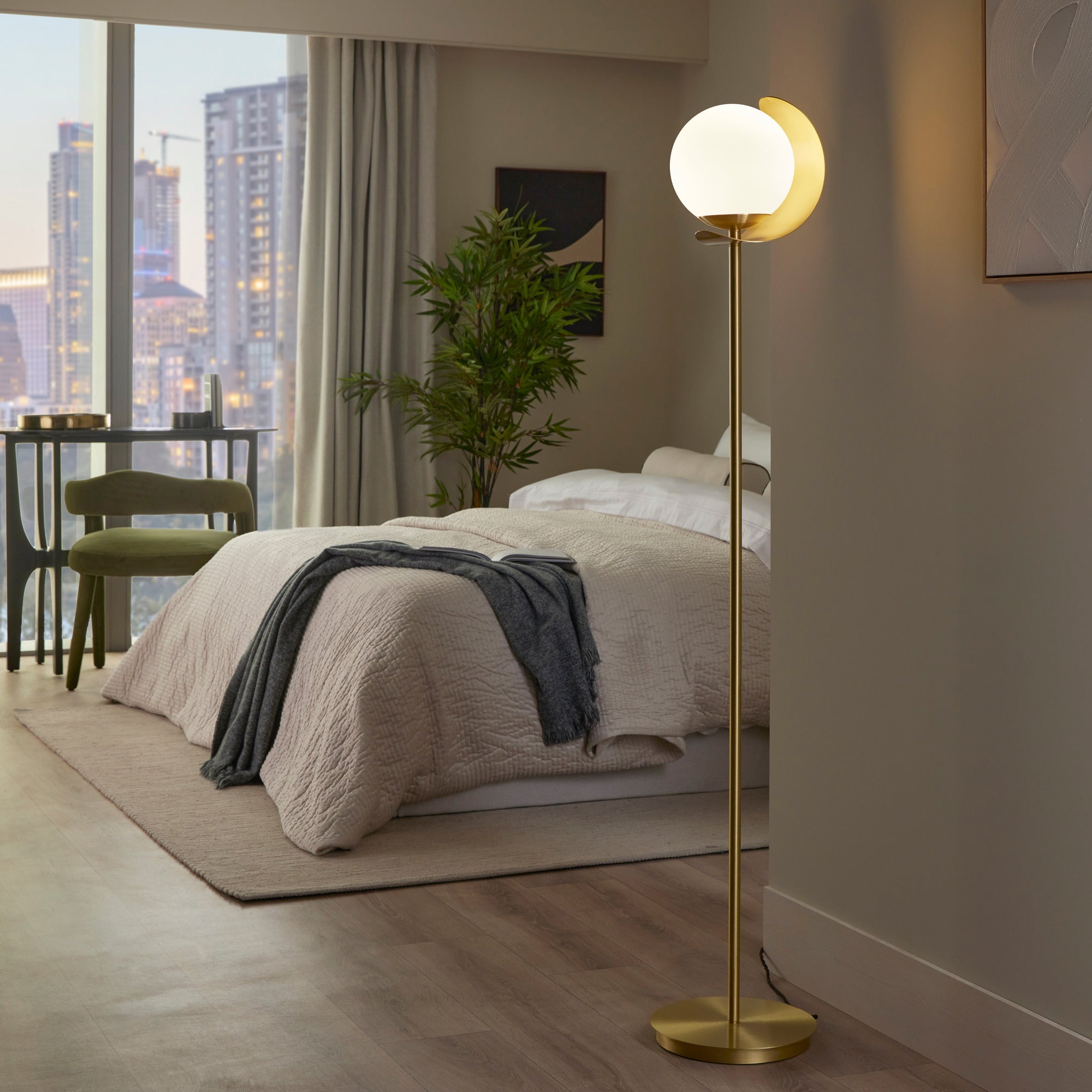 Callisto Floor Lamp