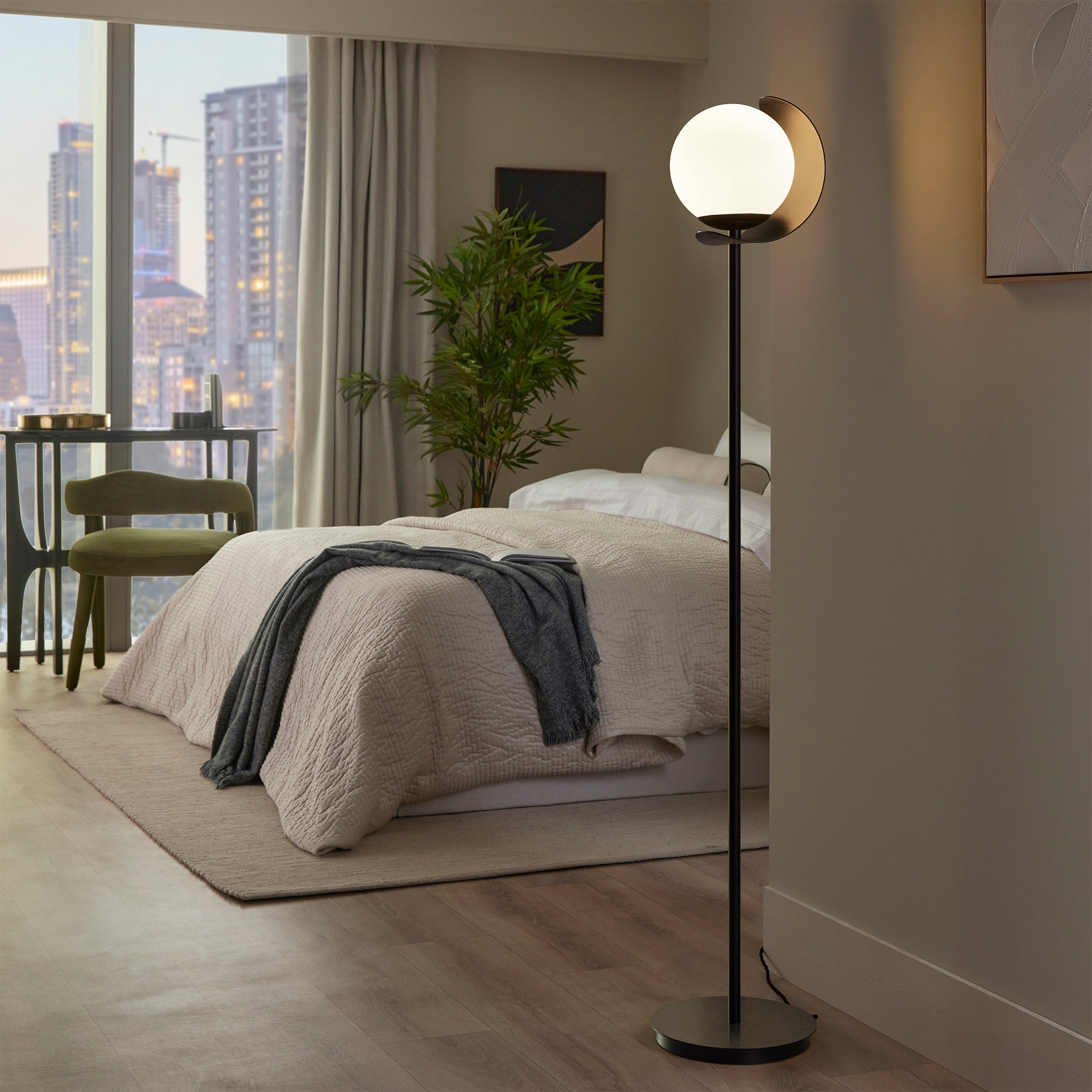 Callisto Floor Lamp