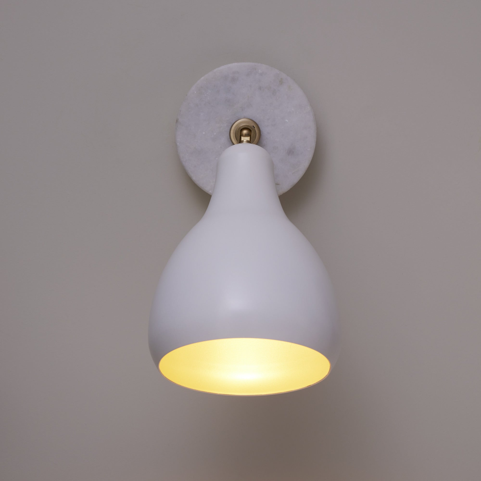 Dumas Wall Light