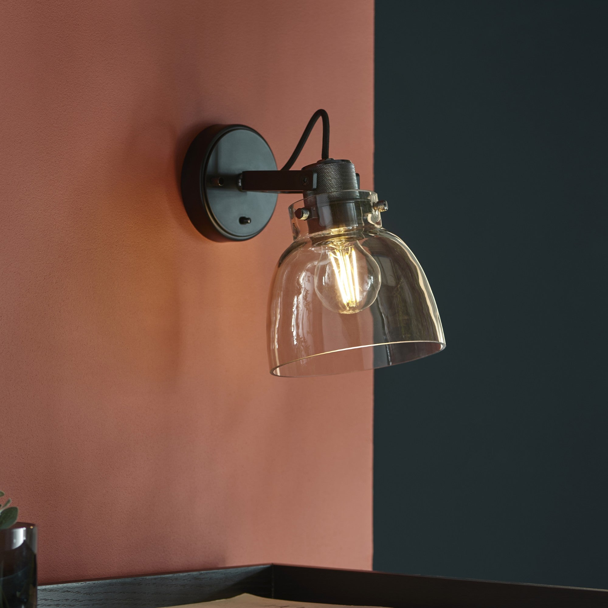 Metro Wall Light
