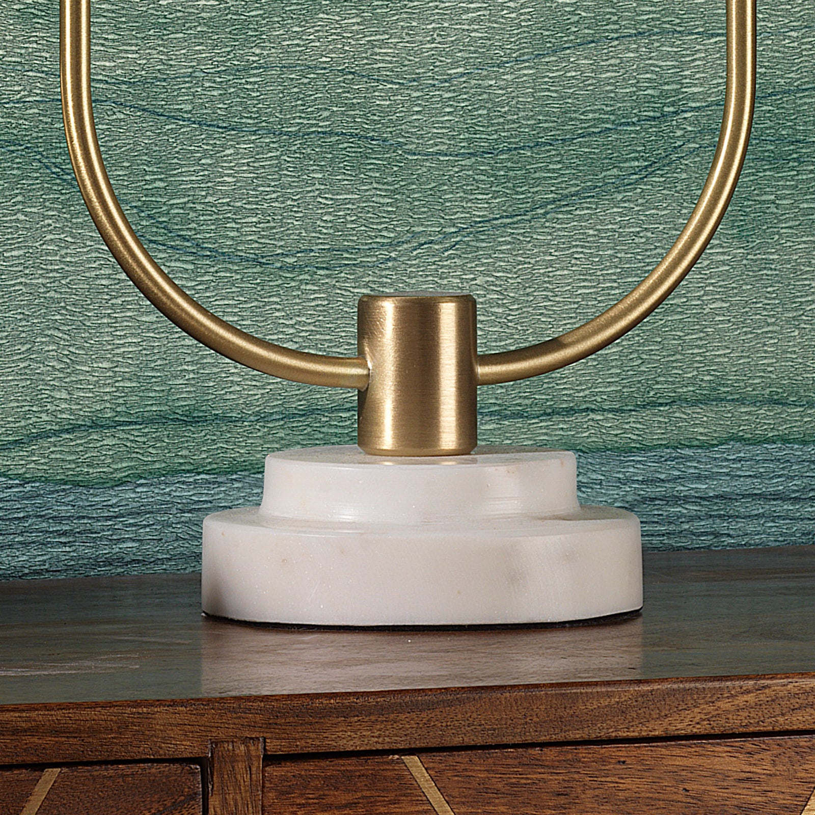 Iveston Table Lamp