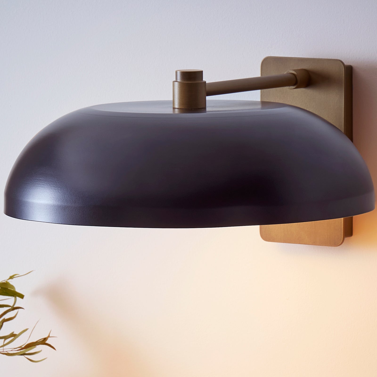 Modena  Wall Light