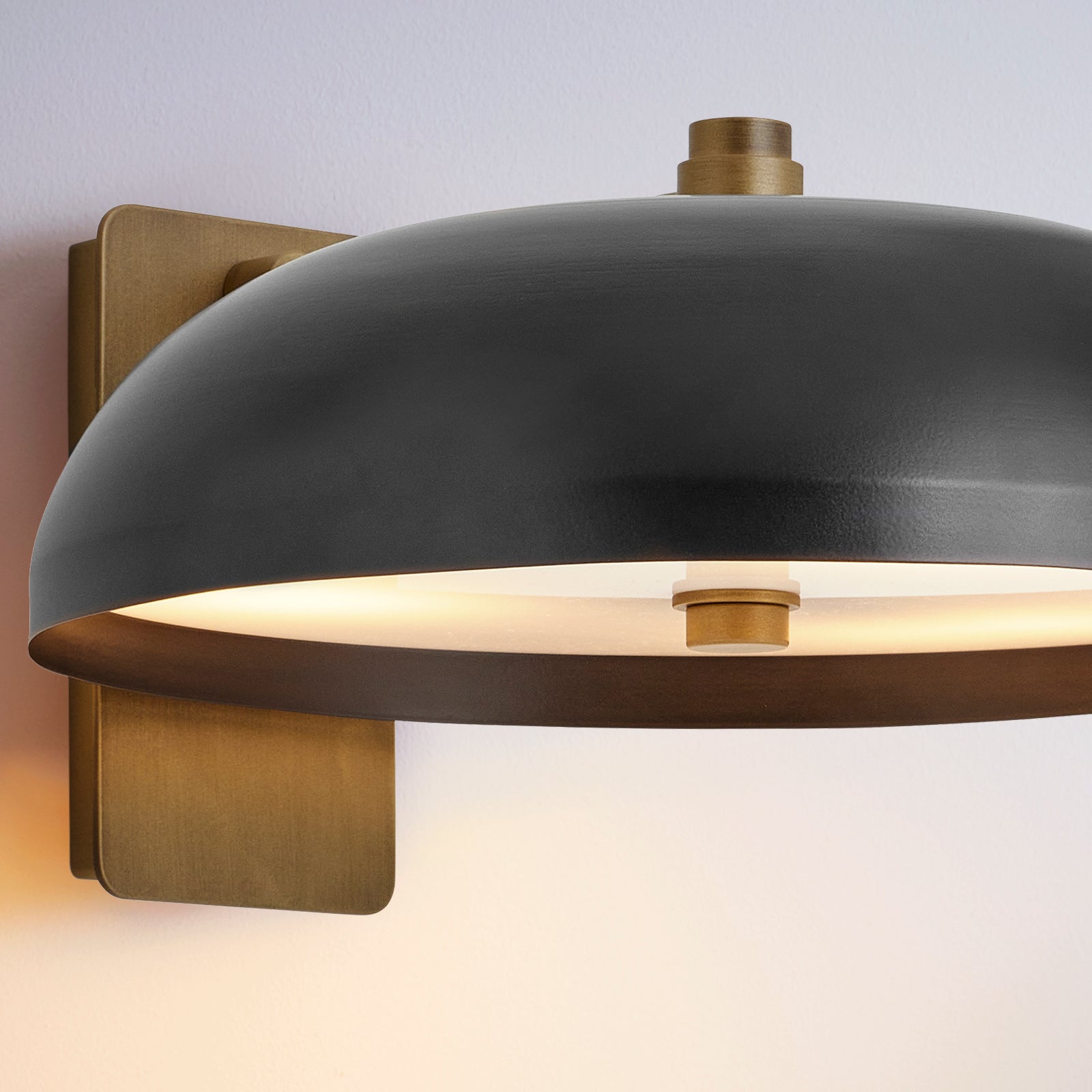 Modena  Wall Light