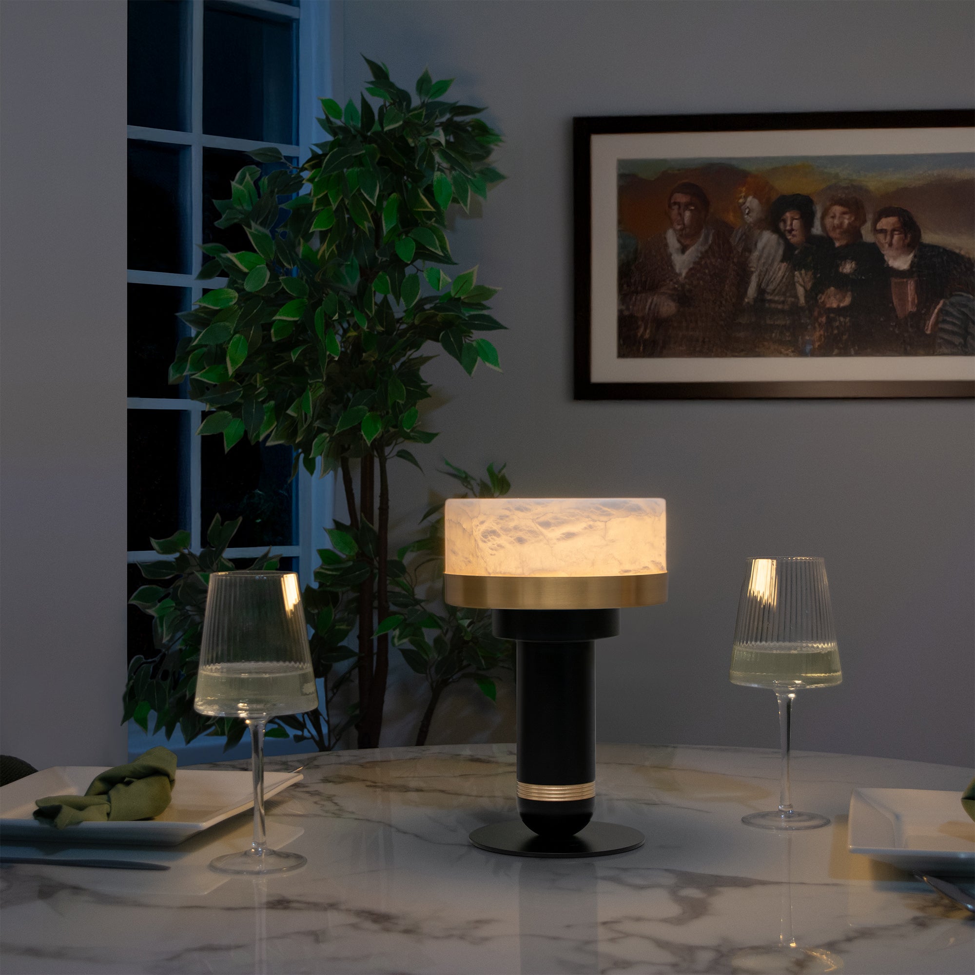Novara Rechargeable Table Lamp