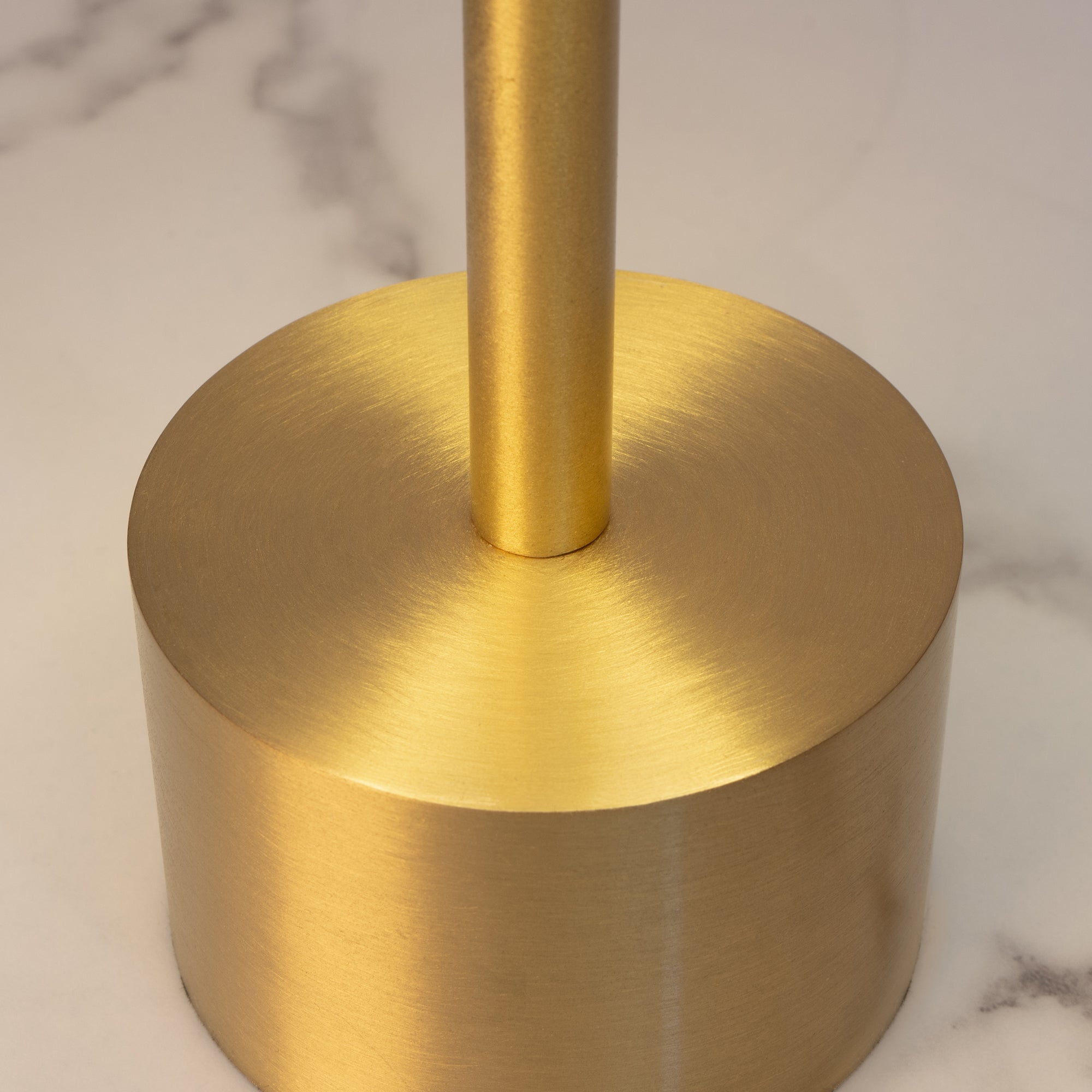 Olive Rechargeable Table Lamp